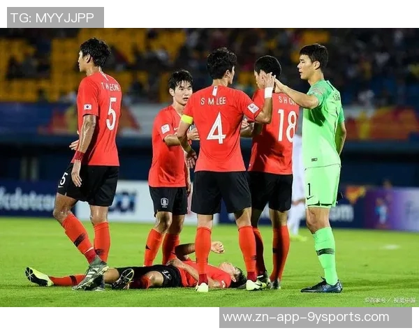 乌兹别克斯坦U23男足在对黎巴嫩的比赛中萨伊多夫第24分钟补射得分领先1-0